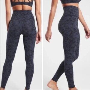 Athleta Elation Textured Floral Leggings Black Blue Women’s Size XS Yoga